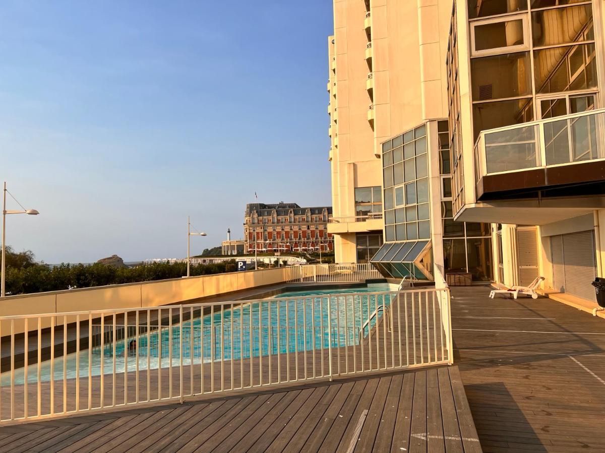L'océan à perte de vue, la grande plage à vos pieds Biarritz Exterior foto